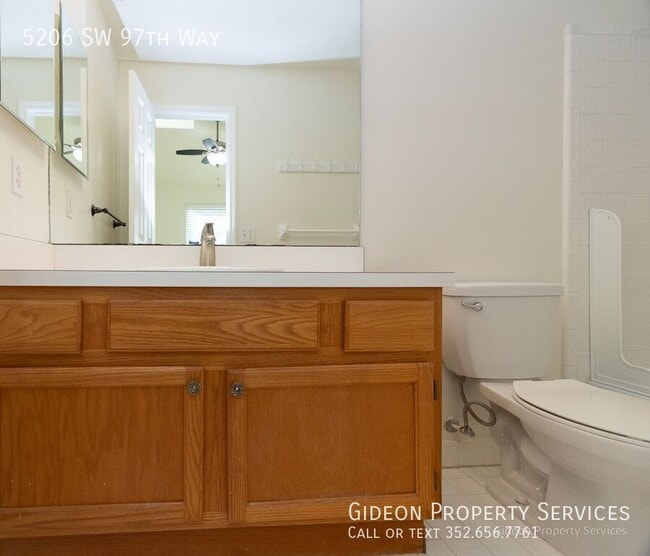 Building Photo - 5206 SW 97 Way