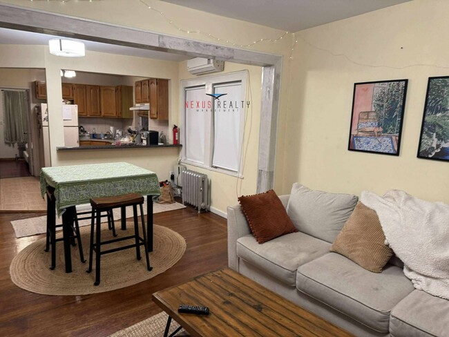 Primary Photo - 21-12 29th St