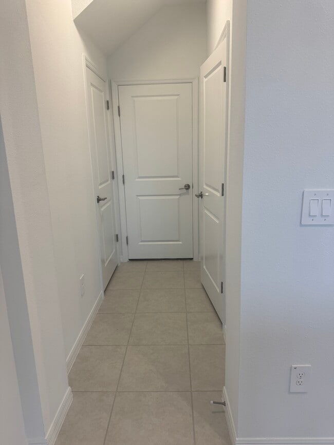 Building Photo - 9272 Bonita Mar Dr