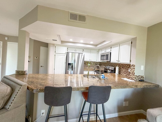Building Photo - 78301 Terra Cotta Ct