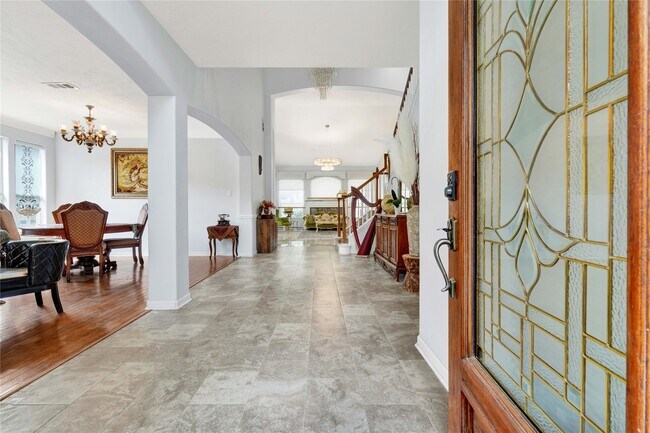 Building Photo - 23707 Hackberry Dr