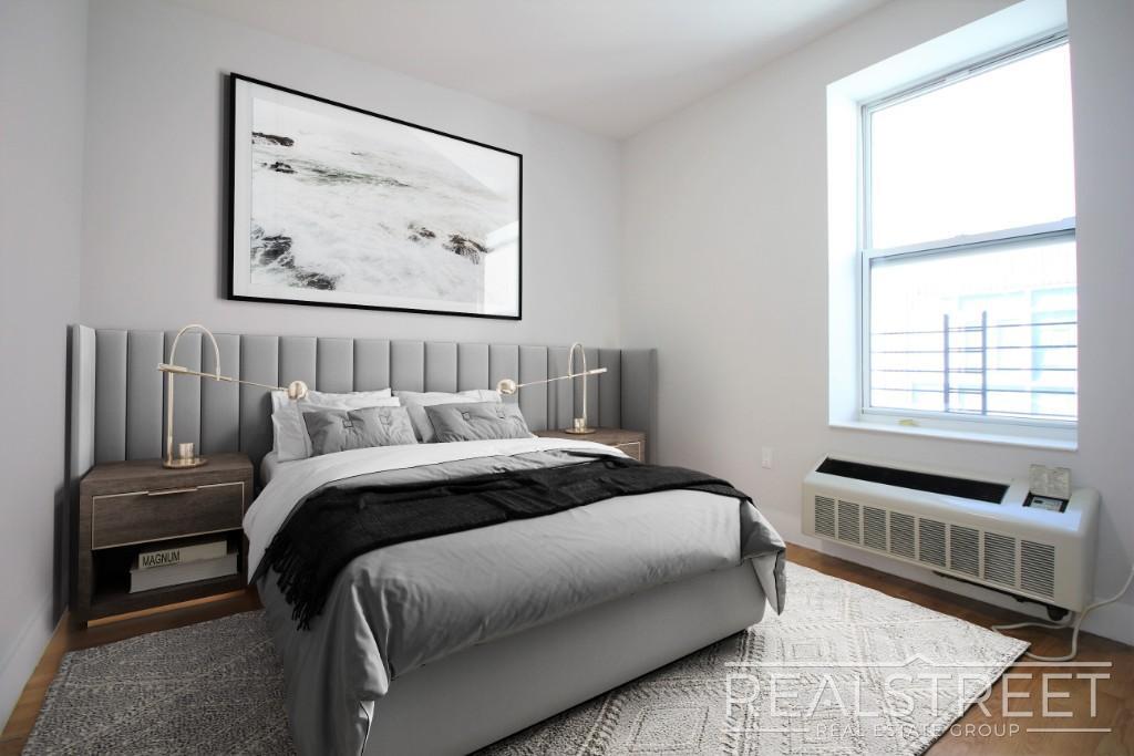 Building Photo - LUXURY 2 Bed in Queens!