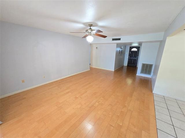Building Photo - 610 Edelweiss Dr