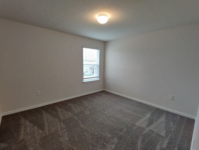 Building Photo - 30194 Merilee Pl