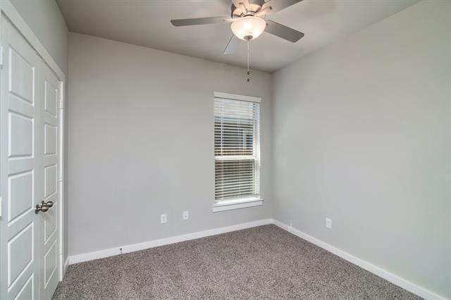 Building Photo - 744 Wheatfield Dr