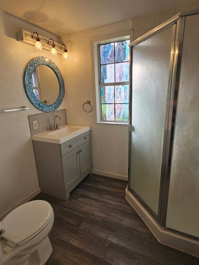 Building Photo - Lakeport rental