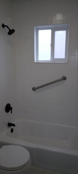 Building Photo - 305 Alewife Brook Pky