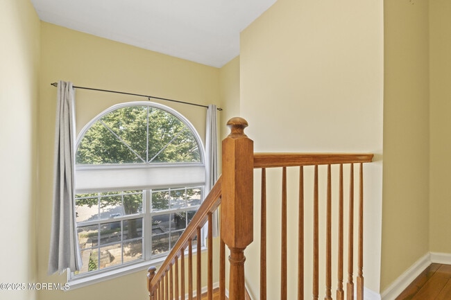Building Photo - 7 Warbler Rd