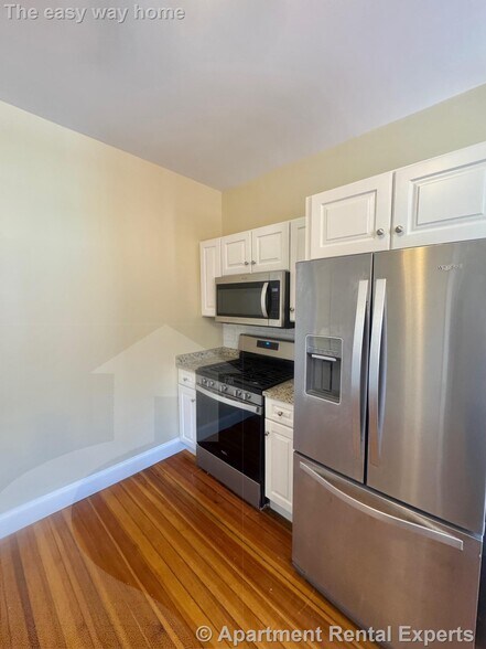 Building Photo - 86 Morrison Ave