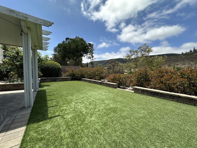 Building Photo - 4BR/3BA House in Rancho Penasquitos - Powa...