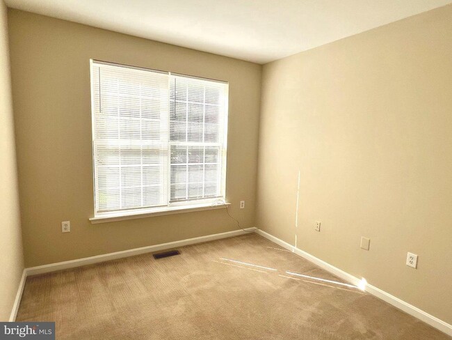 Building Photo - 4320 Cannon Ridge Ct
