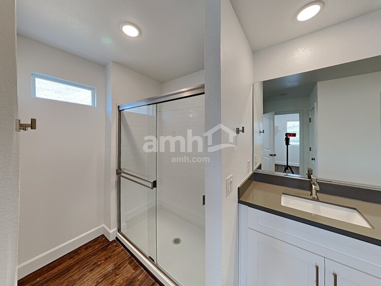 Building Photo - 9142 Crocker Pt Ct