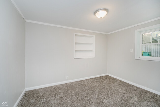 Building Photo - 324 N Tennessee St