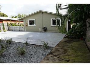 Building Photo - 1749 NW 6th Ave