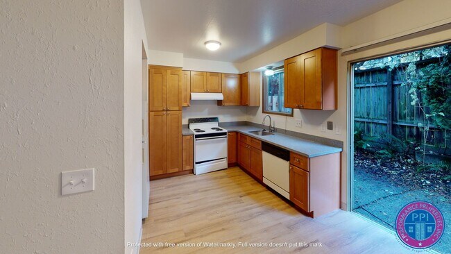 Building Photo - mars5701