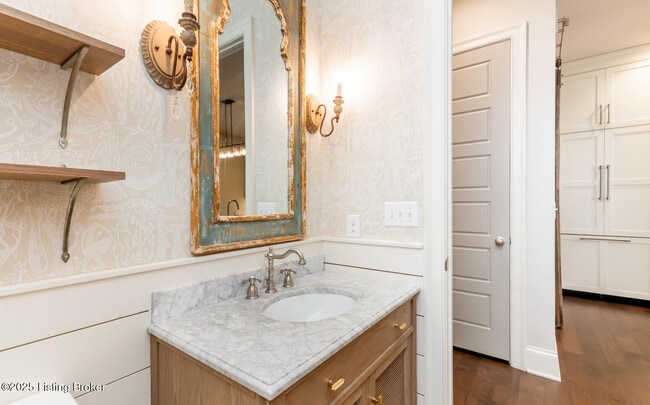 Building Photo - 9413 Civic Way