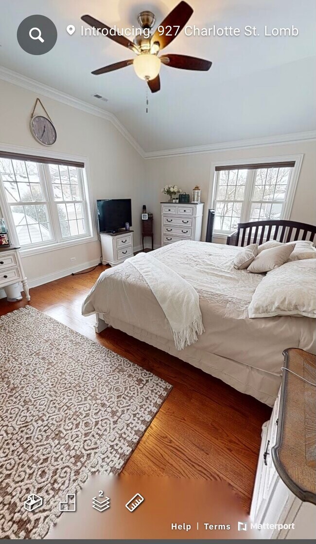 Building Photo - 927 S Charlotte St