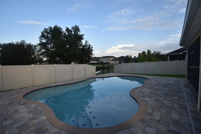 Building Photo - 13008 Sawgrass Pine Cir