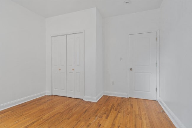 Building Photo - 149 Grant Ave