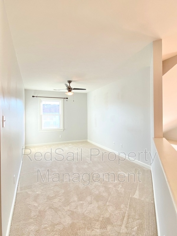 Building Photo - 6 Pine Lake Ct