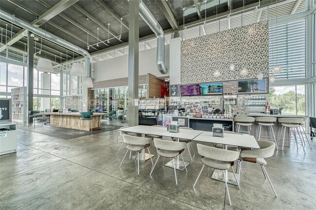 Building Photo - 6268 Camino Dr