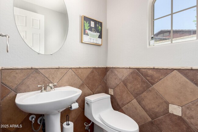Building Photo - 20633 W Walton Dr