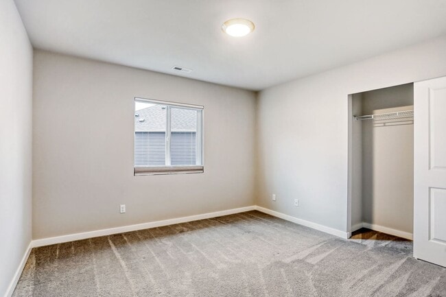 Building Photo - Stunning 4bed/2.5bath Home with High-End Upgrades in Snohomish WA!