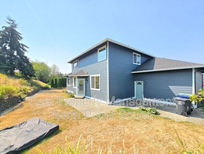 Building Photo - 7627 80th Ave NE