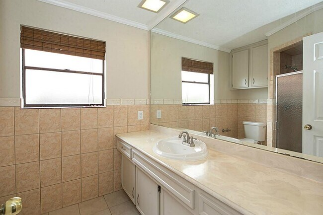 Building Photo - 3107 Wagon Trail Dr