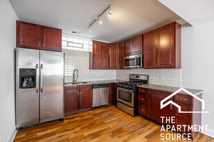 Building Photo - 1503 N Talman Ave