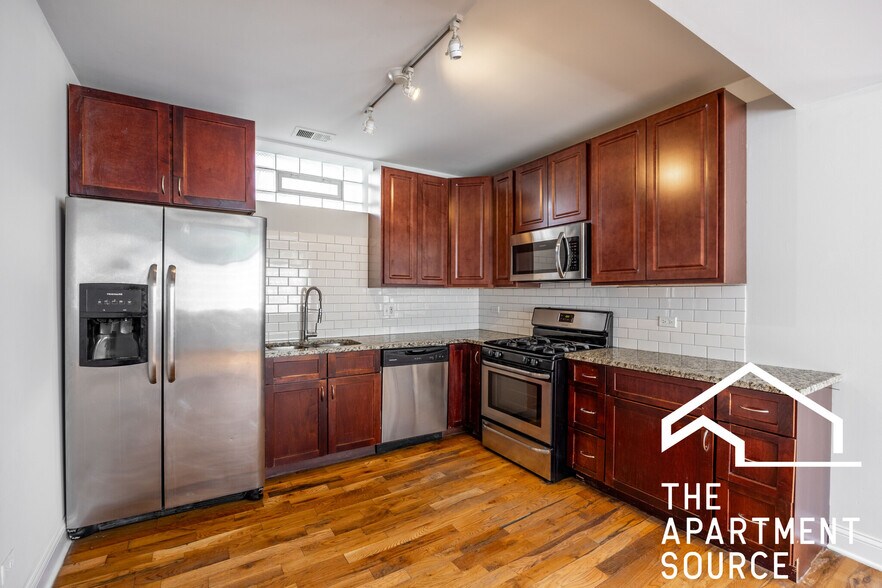 Primary Photo - 1503 N Talman Ave