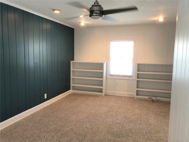 Building Photo - 2404 Rio Grande St