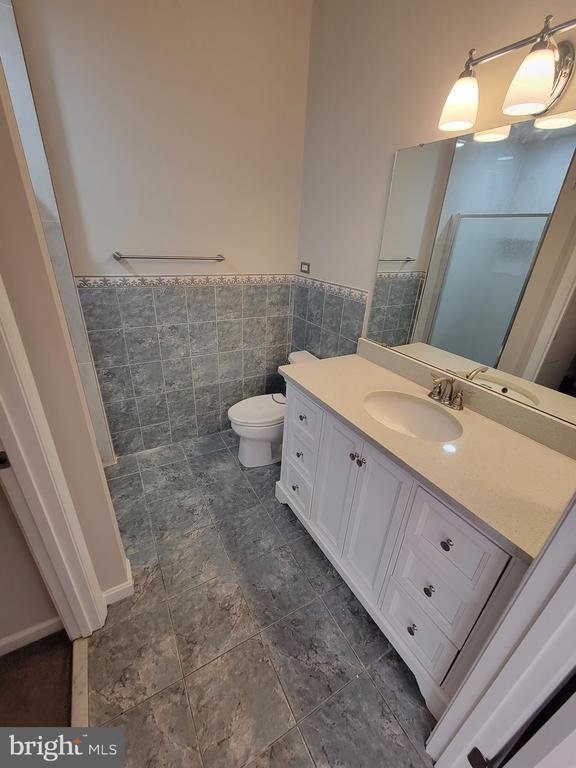 Building Photo - 8702 Castlerock Ct