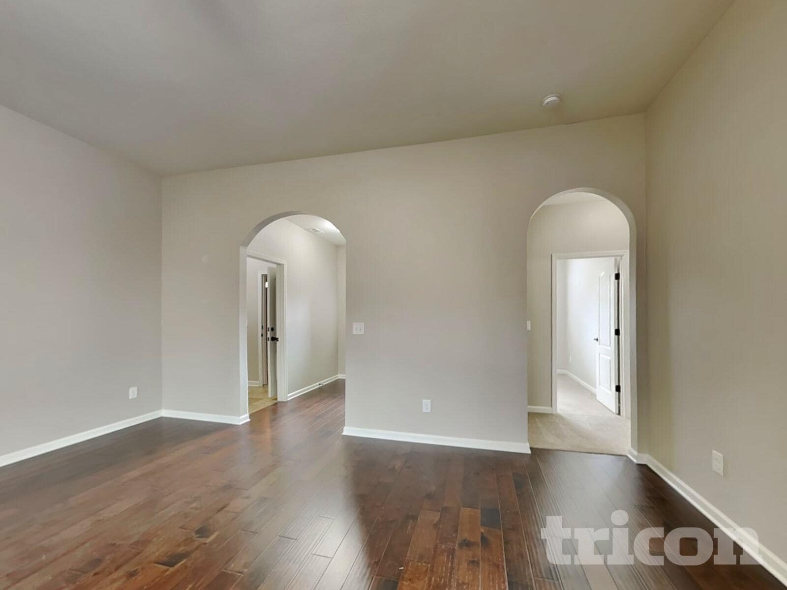 Building Photo - 616 Fredericksburg Dr