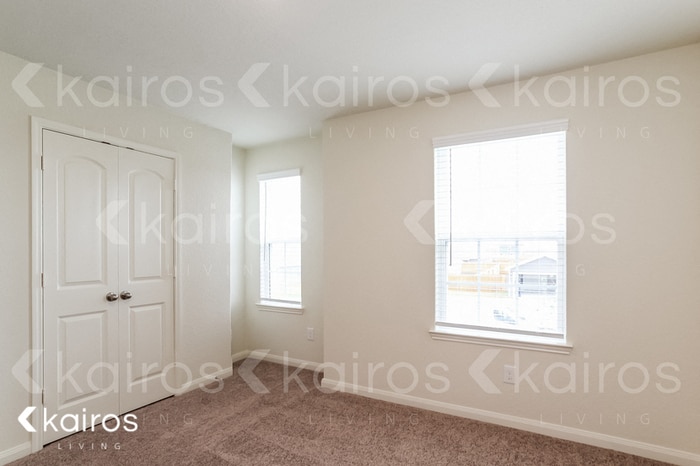 Building Photo - 8411 Hannah Rd