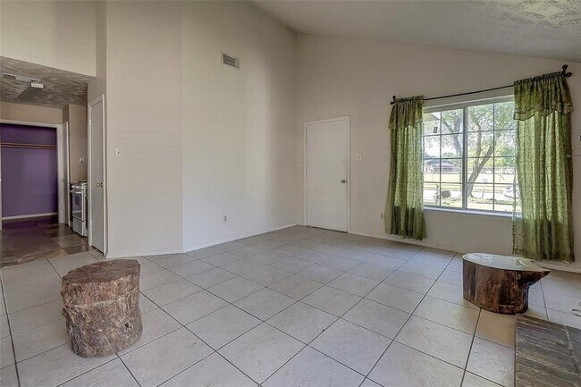 Building Photo - 3627 Wirksworth Dr