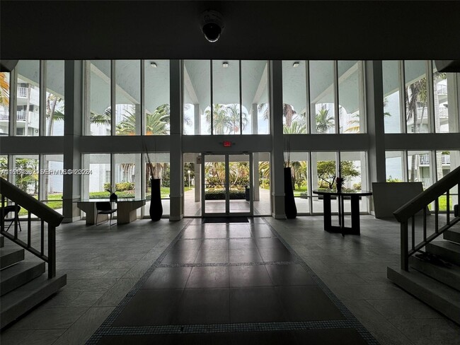 Building Photo - 484 NW 165th St