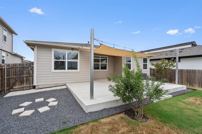 Building Photo - 13613 Baileyfield Dr