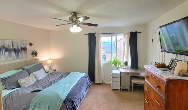Building Photo - 3 Bedroom Home in Ridgeview at Stetson Hills