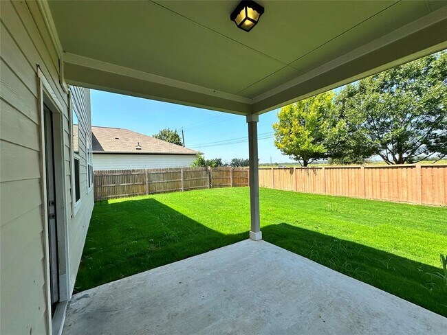Building Photo - 1624 Caballo Blanco Rd