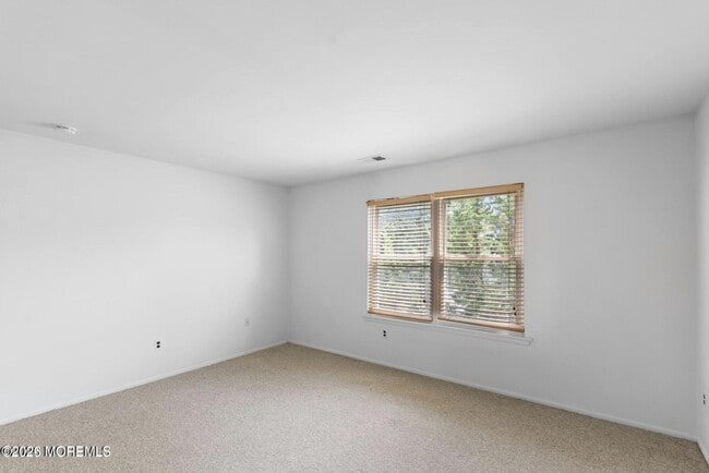 Building Photo - 1606 Main St