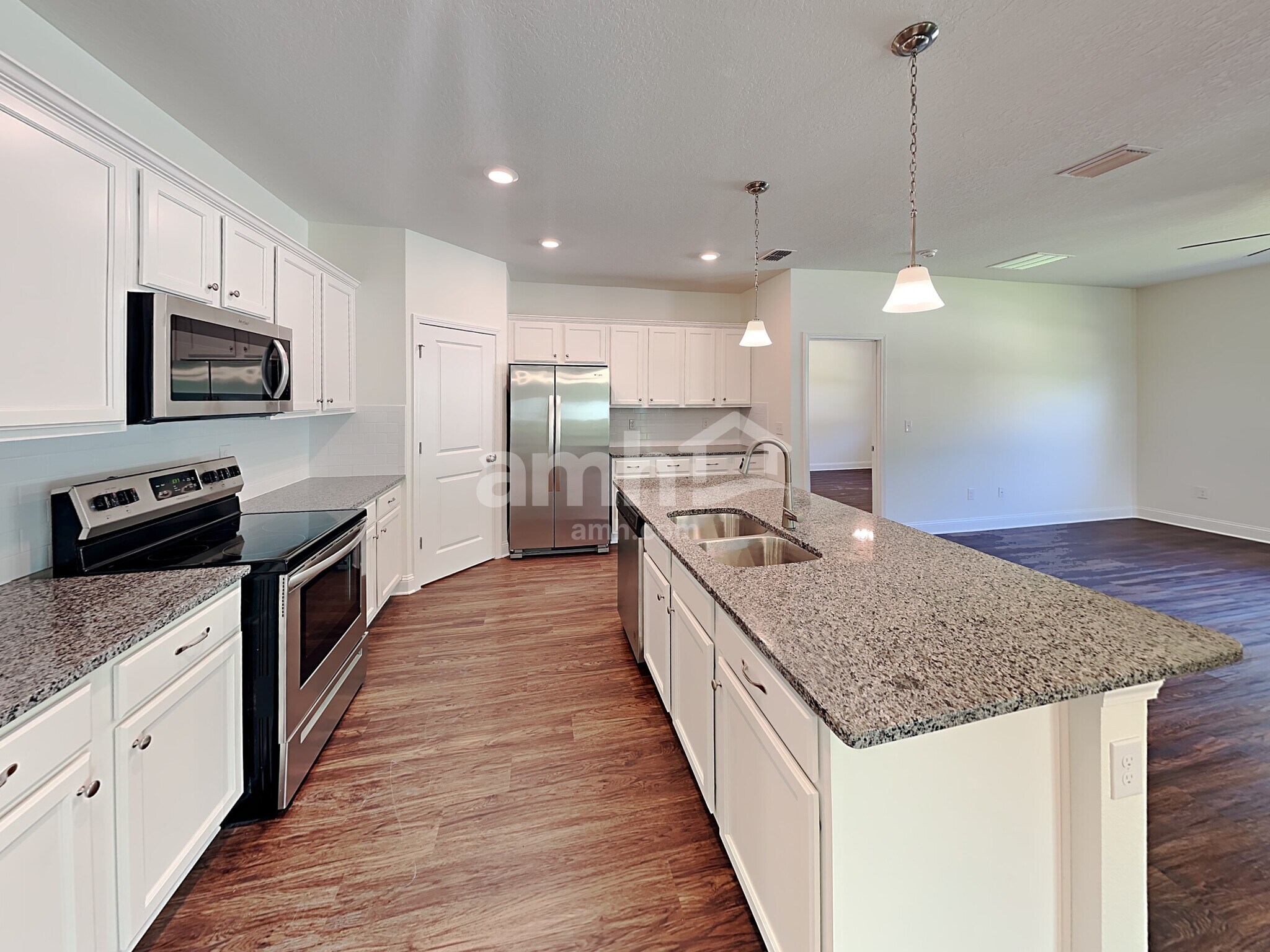 Building Photo - 104 Fornells Way