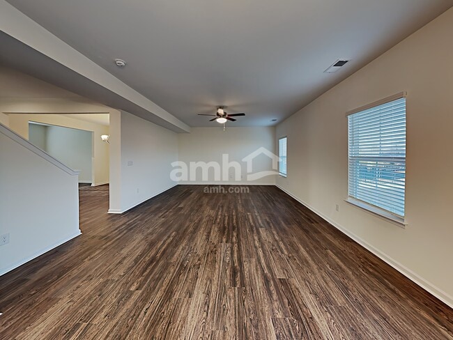 Building Photo - 5029 Twin River Dr