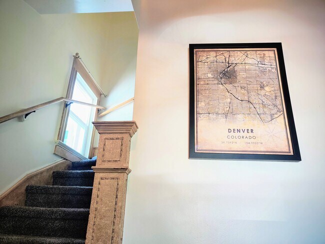 Building Photo - 228 N Pearl St