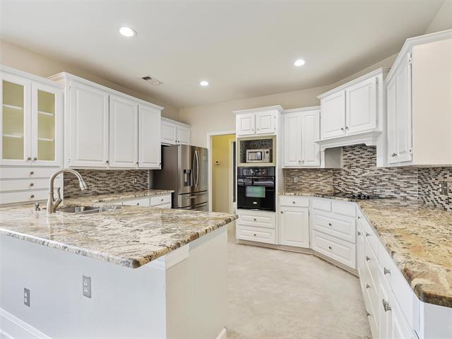 Building Photo - 2141 Ironside Dr