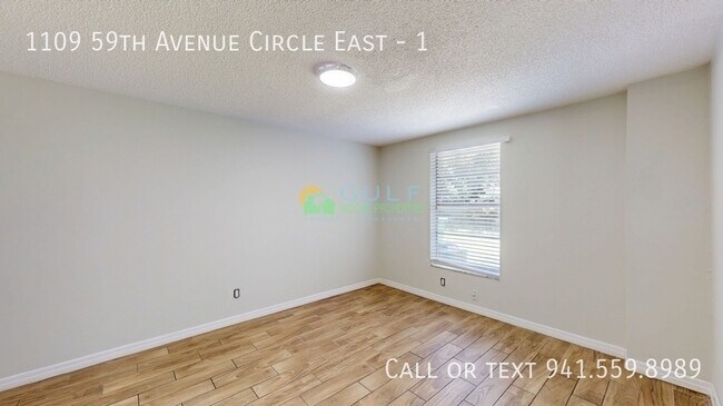 Building Photo - 1109 59th Avenue Cir