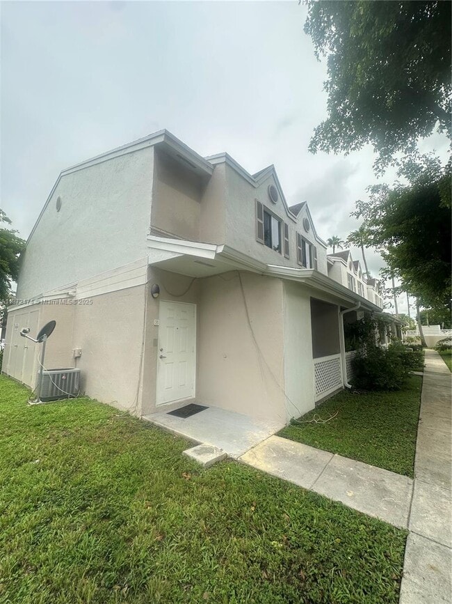 Primary Photo - 17455 NW 67th Ct