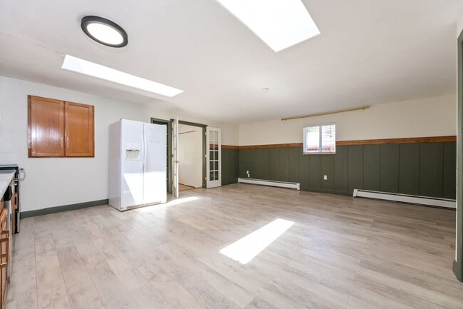 Building Photo - Spacious + Private 2BR/1BA in the Beautiful Golden, CO! Secluded AND Conveniently Located