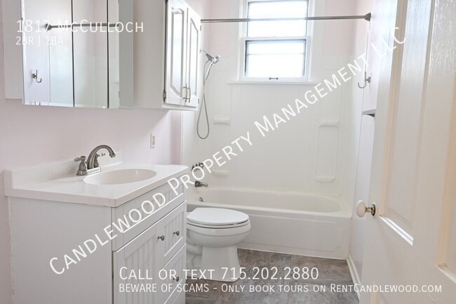 Building Photo - Pet Friendly 2-Bedroom Home w/ Garage & La...