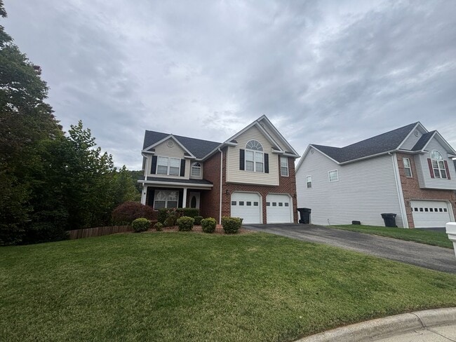 Building Photo - 4465 Olyvia Place